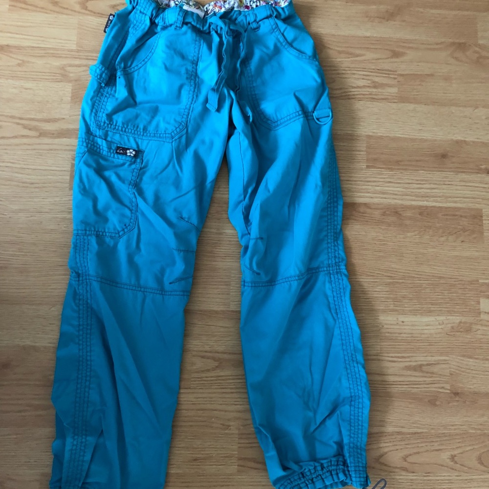 Koi Scrub Pants xs petite